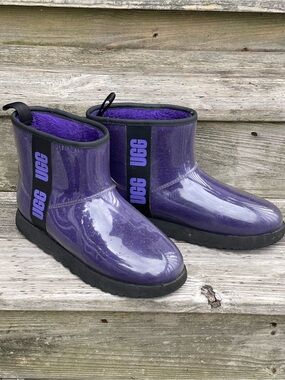 UGG Purple Classic Clear Mini Ankle Boots Women’s Sz 10 Waterproof Snow Boot